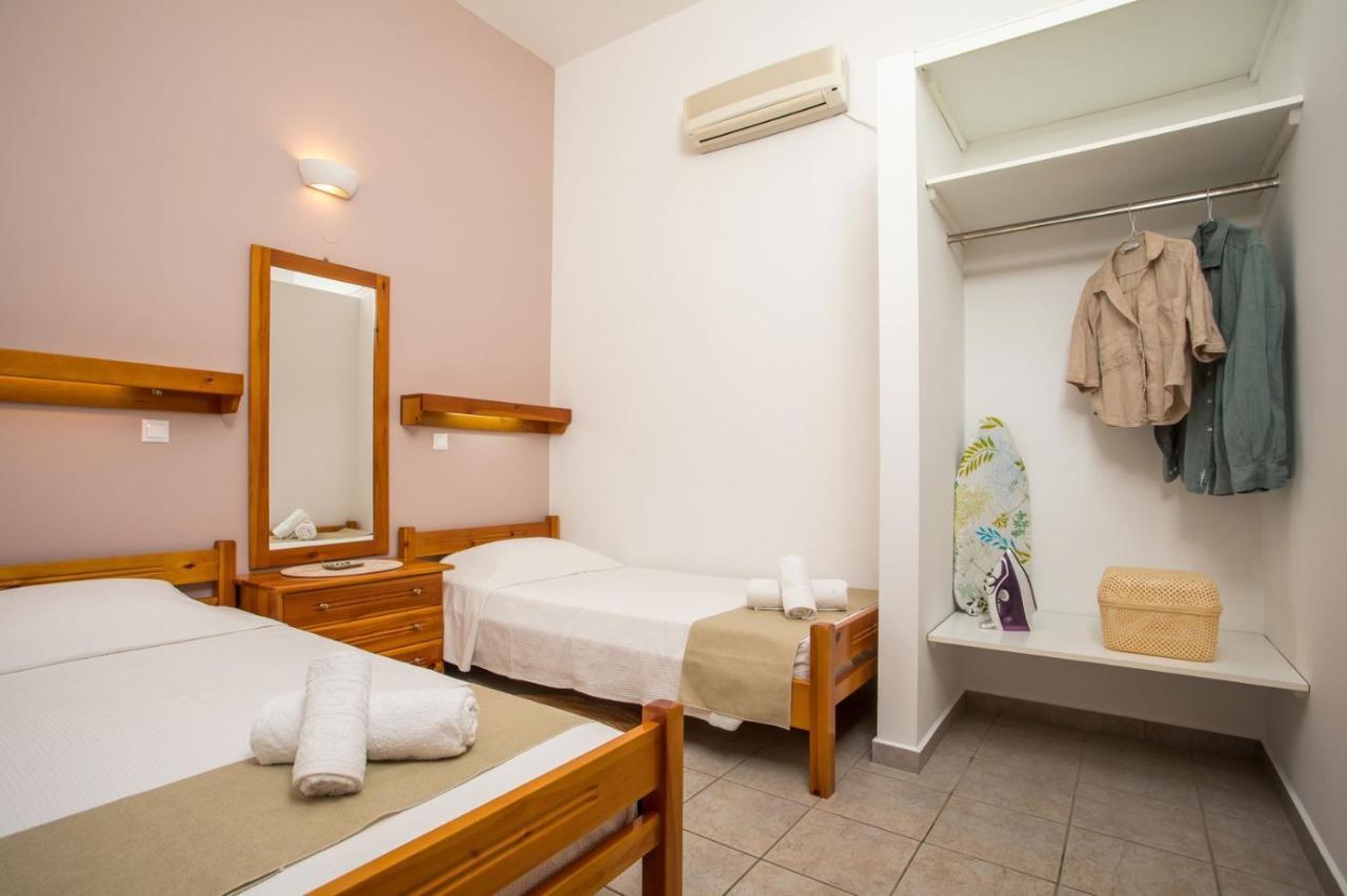 Margaritas Apartments Simi Zewnętrze zdjęcie