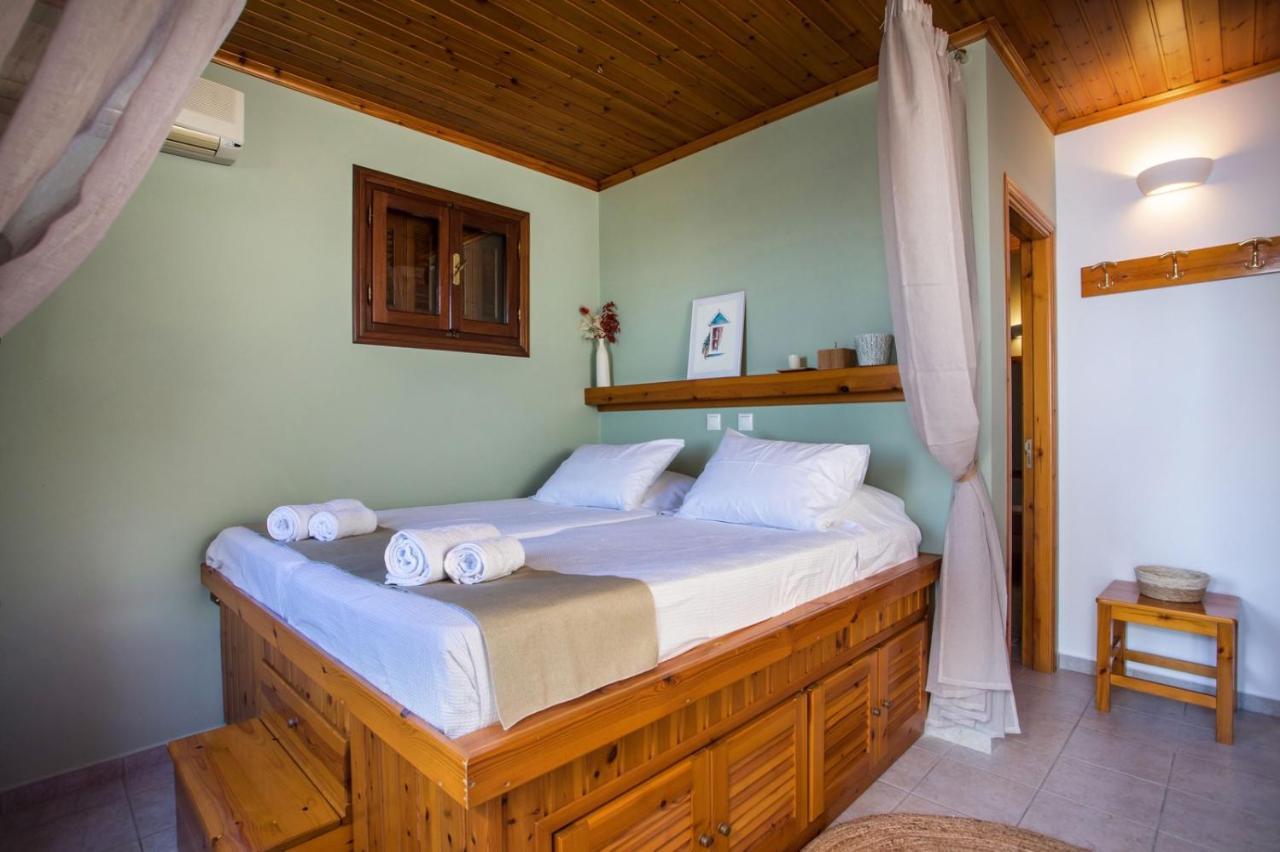 Margaritas Apartments Simi Zewnętrze zdjęcie