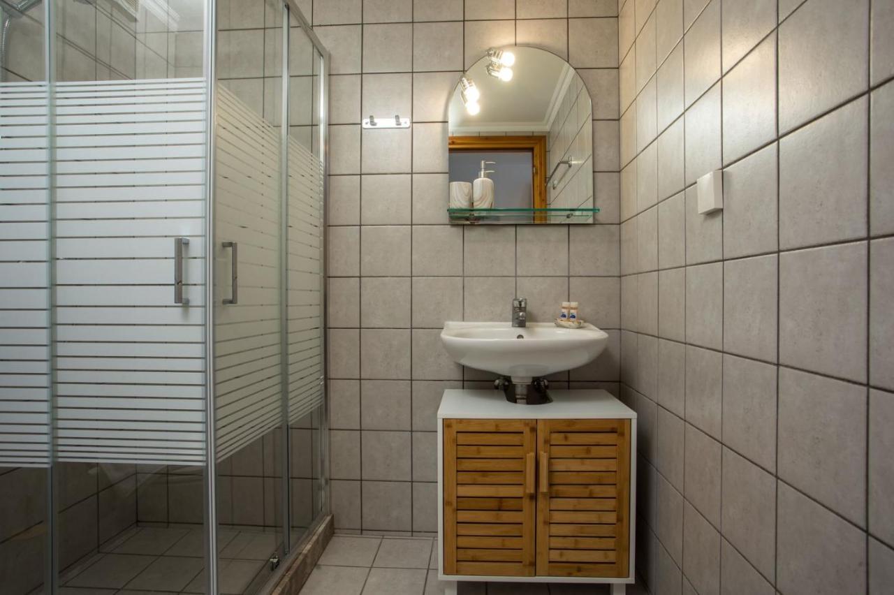 Margaritas Apartments Simi Zewnętrze zdjęcie