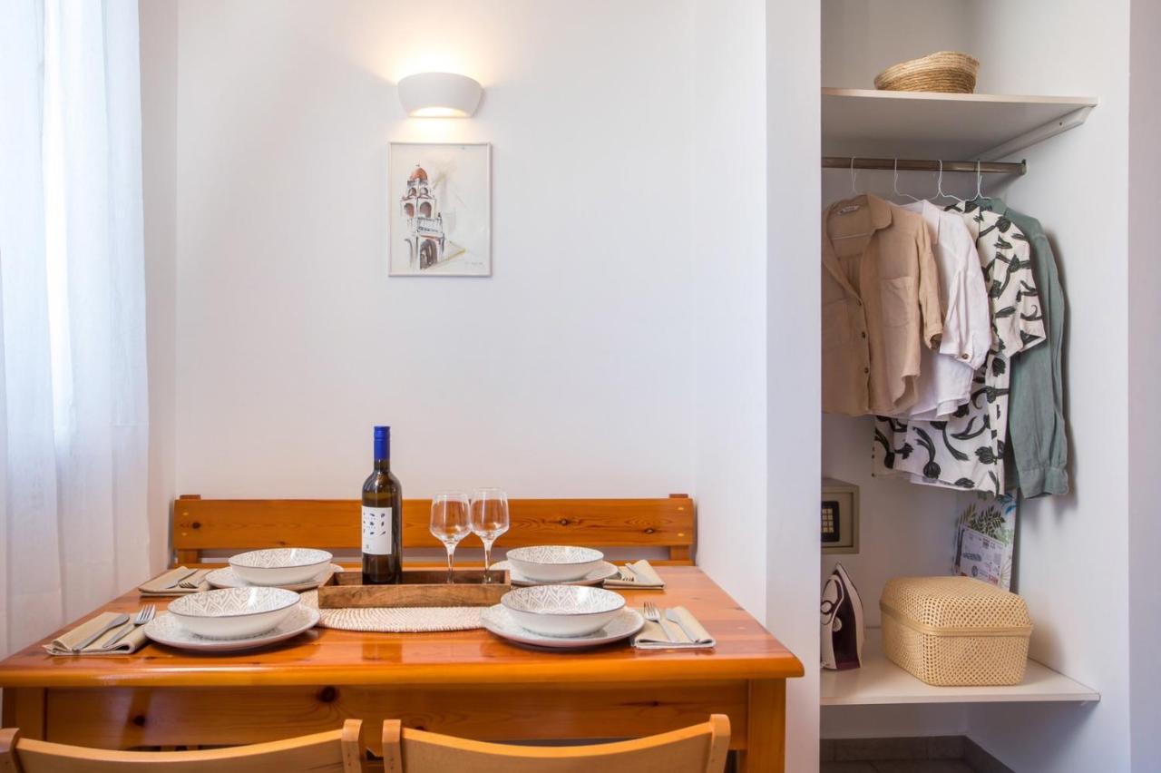 Margaritas Apartments Simi Zewnętrze zdjęcie
